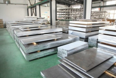 2214鋁合金貼膜板市場解析 性能優(yōu)勢、應(yīng)用領(lǐng)域及銷售價(jià)格因素